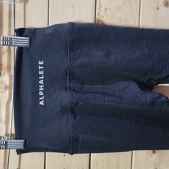 Alphalete Leggings Women's Size extra small skinny leg - Picture 2 of 5